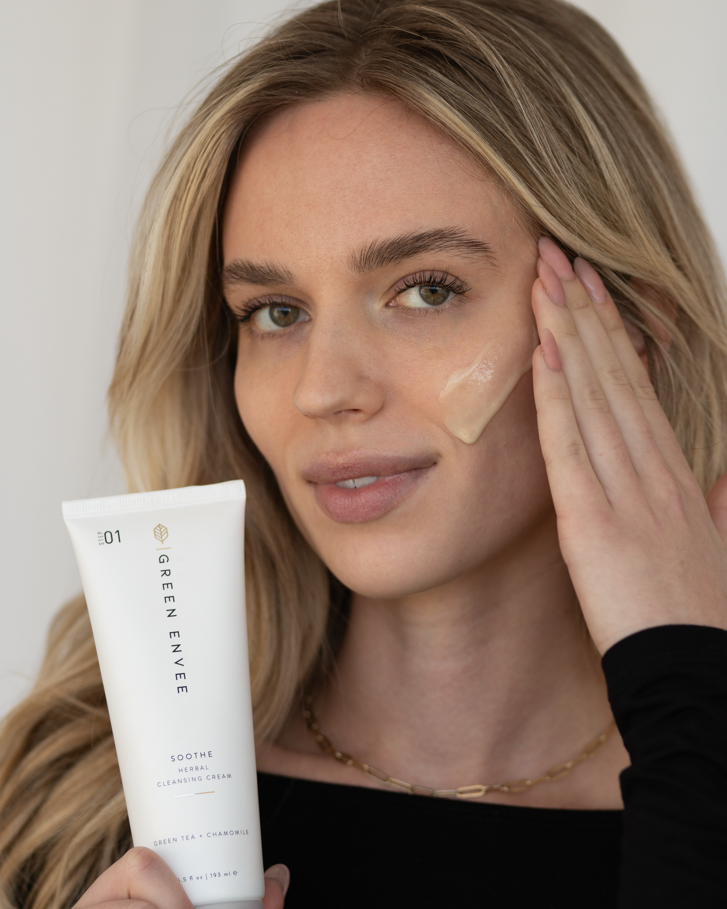 Soothe Herbal Cleansing Cream